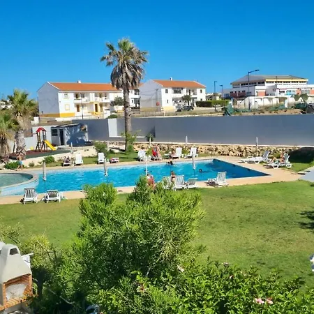 Mareta Beach Oasis: Poolside Retreat Steps from Shore Sagres Exterior photo