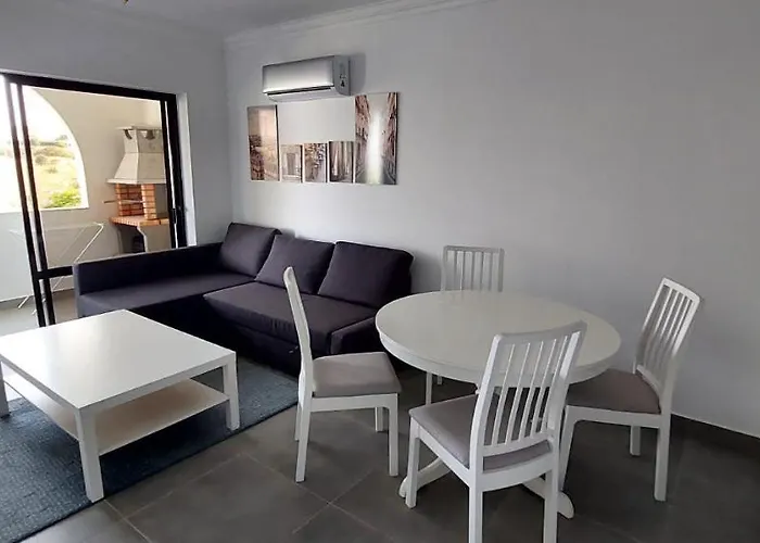 Enjoy Pool, Beach And More At This Nice Apartment Only 3 Minutes From Mareta\'S Beach